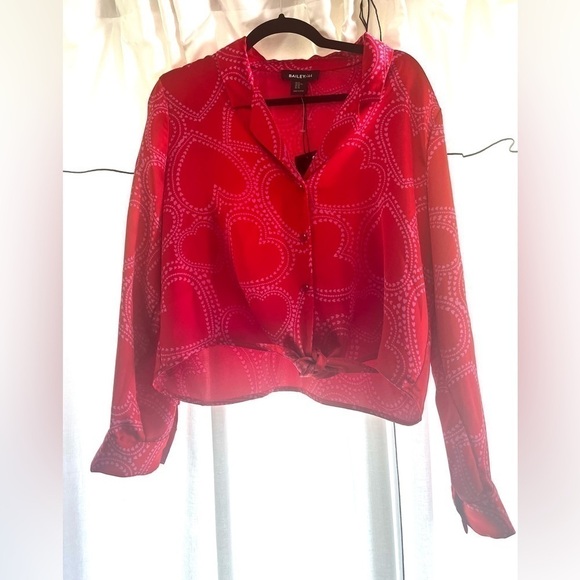 Bailey 44 Red Heart Print Top - Picture 2 of 7